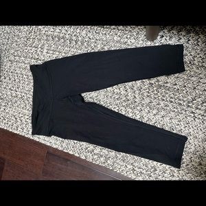 19” Wunder Train Cropped leggings